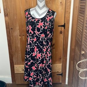 I Le New York sleeveless dress 18